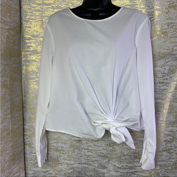 Zara basic💯% Cotton long sleeve with back embroidered flower size M - Picture 3 of 4